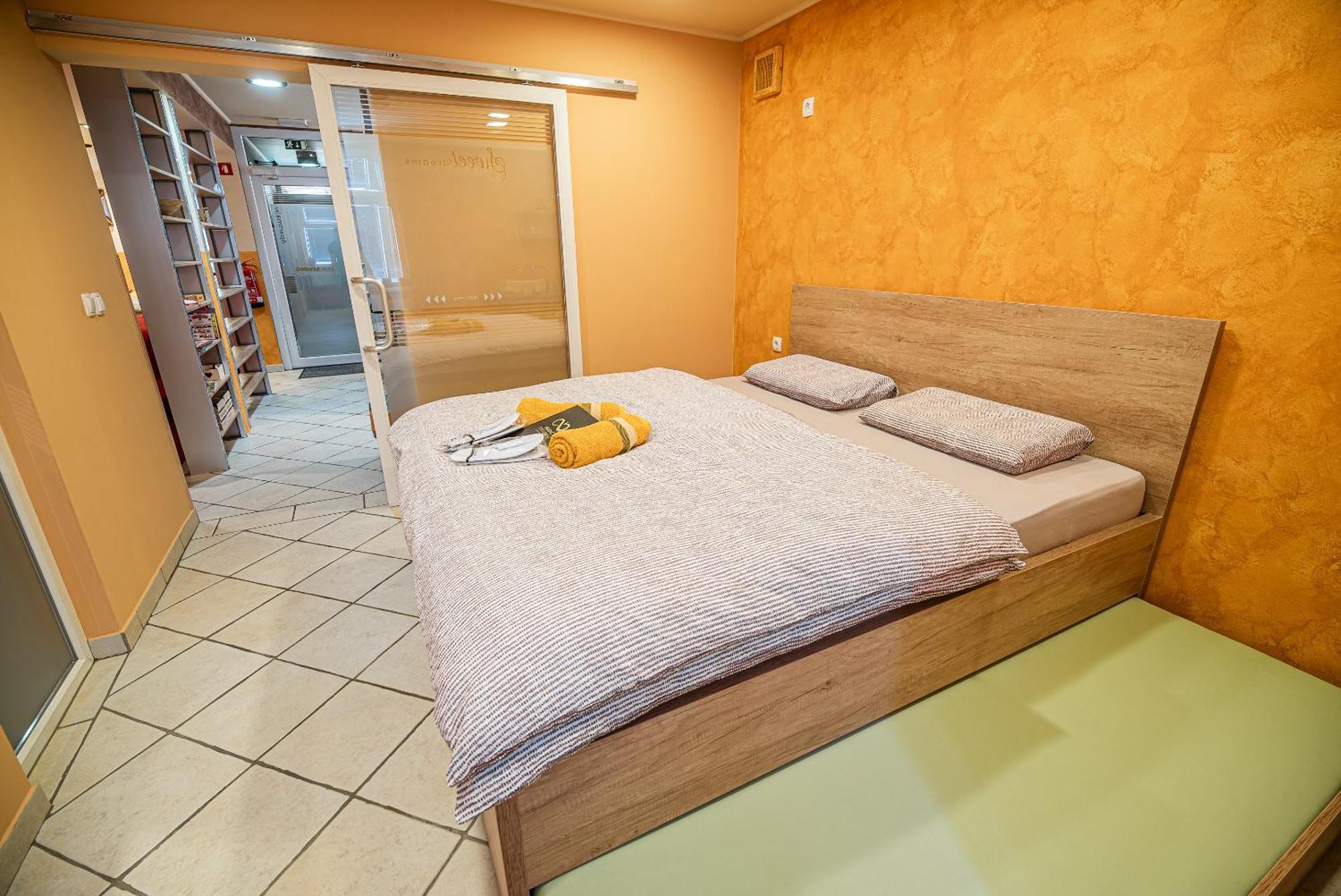 Lux Living Apartments Budic Near Terme Catez Brežice 部屋 写真